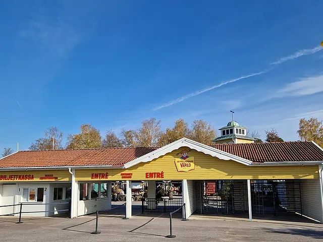 De ingang van Astrid Lindgrens Värld