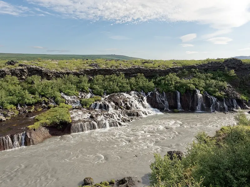 Fossene Hraunfossar
