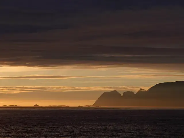 Kveldslys over Lofoten