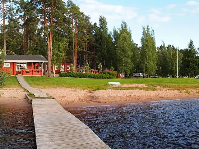Toivolansaari ved Ikaalinen ved en finsk innsjø