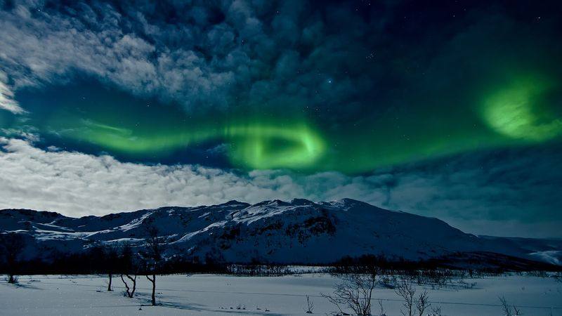 Nordlys over Tromsø i Nord-Norge
