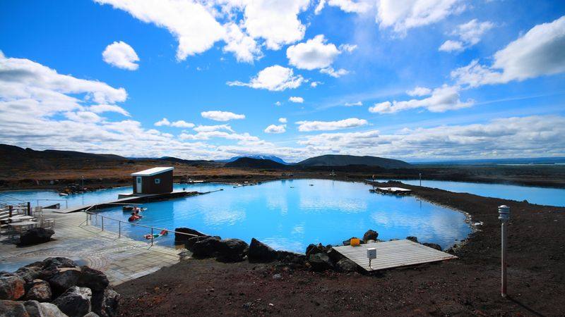 Natuurbaden bij Mývatn in Noord-IJsland