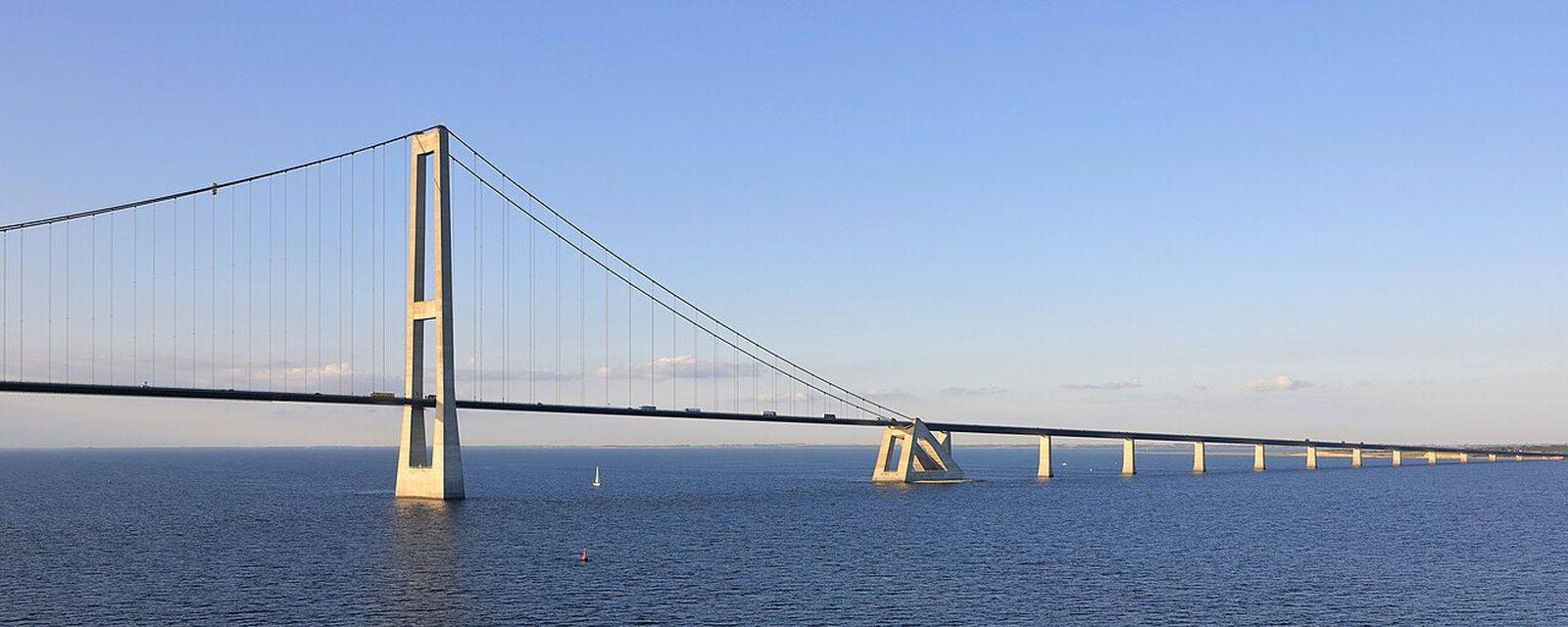 Storebæltsbroen i Danmark