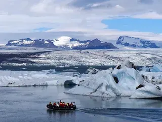 Zodiac op Jökulsárlón